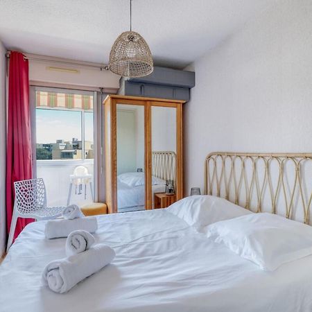 T2 600 M From The Beach! Air-Conditioned Le Lavandou Zewnętrze zdjęcie